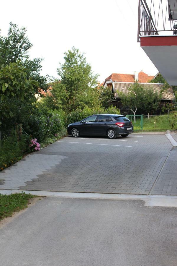 Apartment Zalac Slunj Eksteriør billede